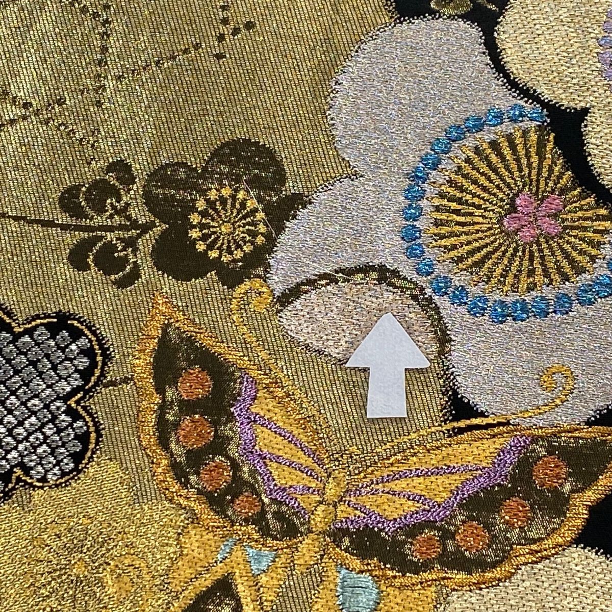袋帯 美品 秀品 振袖向き 花 青海波 金糸 箔 墨色 六通 正絹