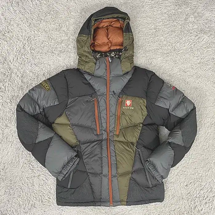 BLACK YAK ブラックヤク ダウン アウター フード脱着 95