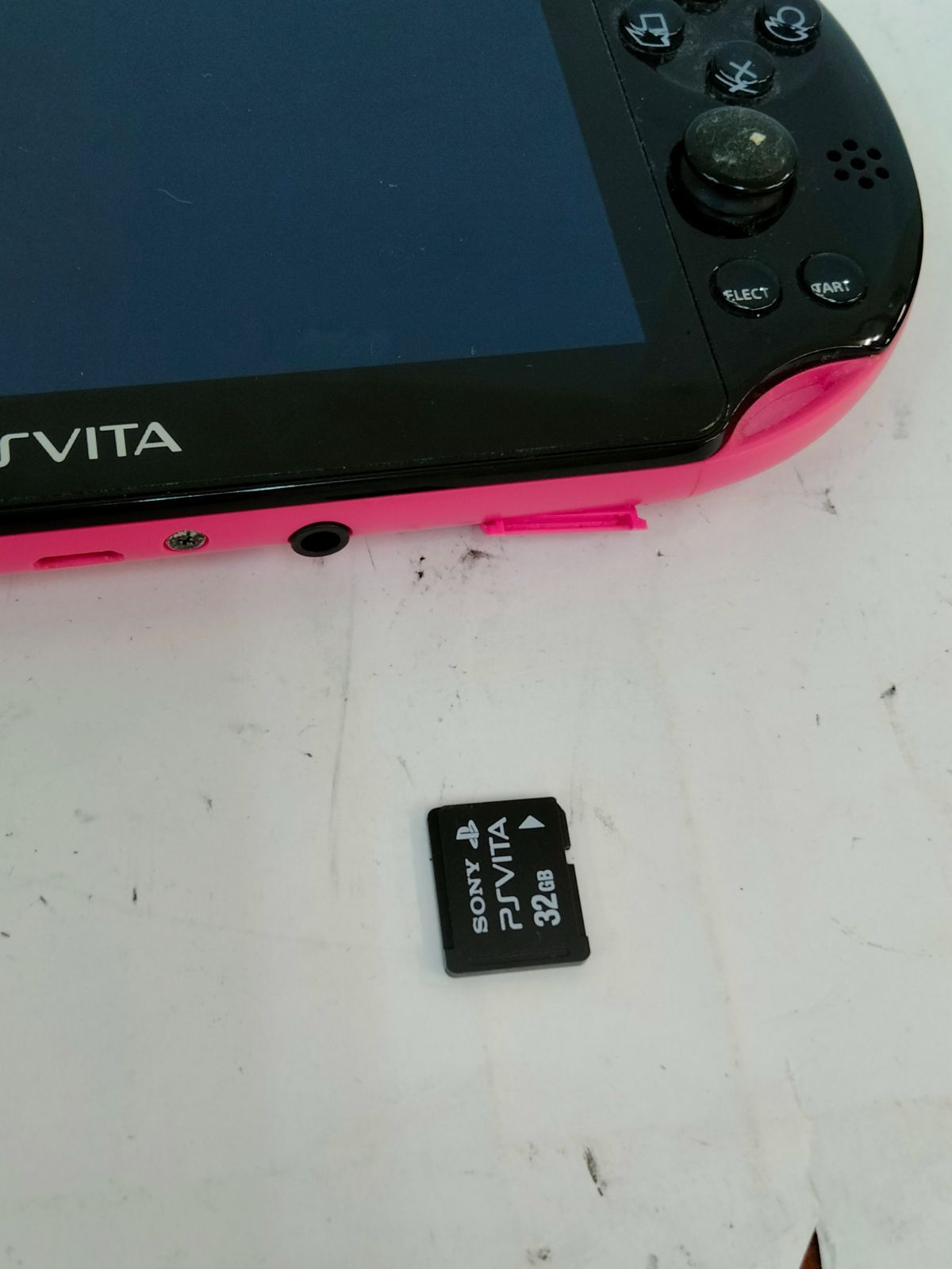 PlayStationVita ブラック×ピンク PCH-2000 動作確認済 SONY PS Vita