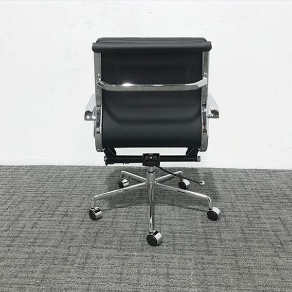 デザイナーズチェア ローバック パッド付 オフィスチェア 肘付 ブラック