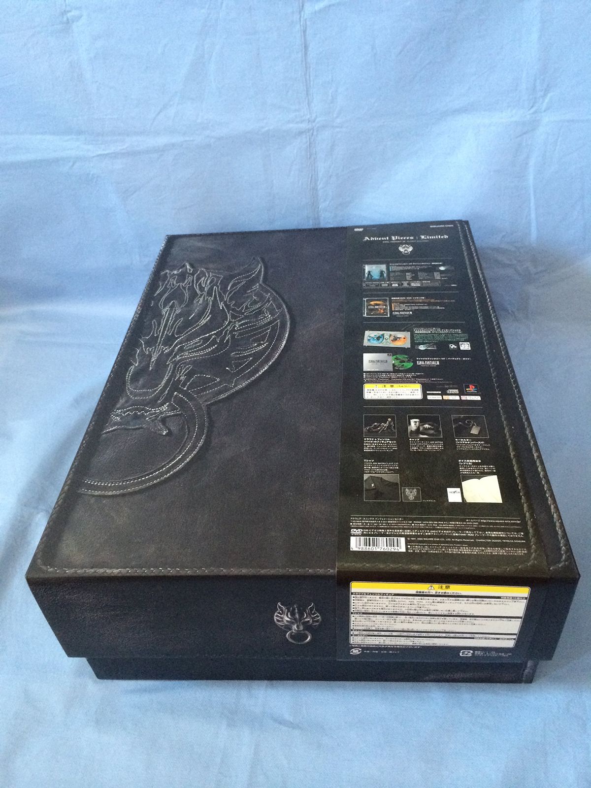 【希少】ファイナルファンタジー7 アドベントチルドレン ピーシーズ リミテッド 91sz39UjzuL._UF1000,1000_QL80_.jpg