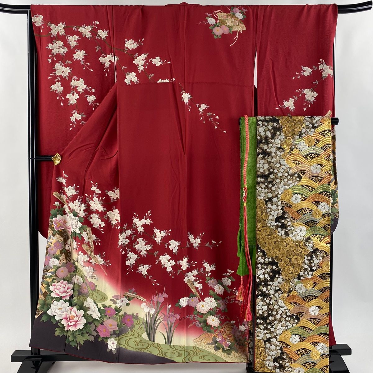 振袖 身丈158cm 裄丈68cm L 袷 袋帯フルセット 牡丹 桜 金彩 箔 赤 正絹 秀品