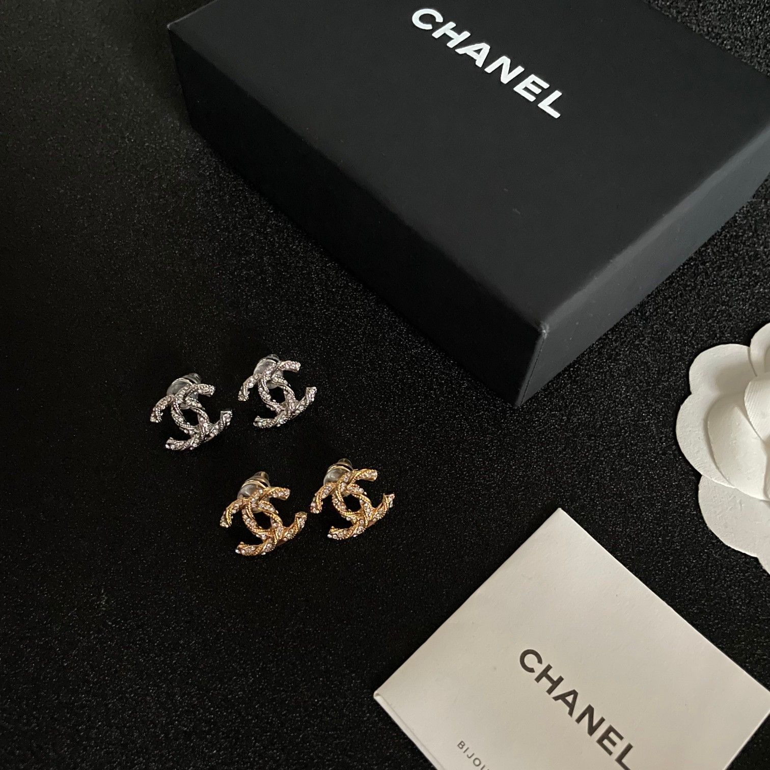 シャネルイヤリング　ビンテージ 今日特価】Chanel ヴィンテージ イヤリング 送料無料 限定在庫