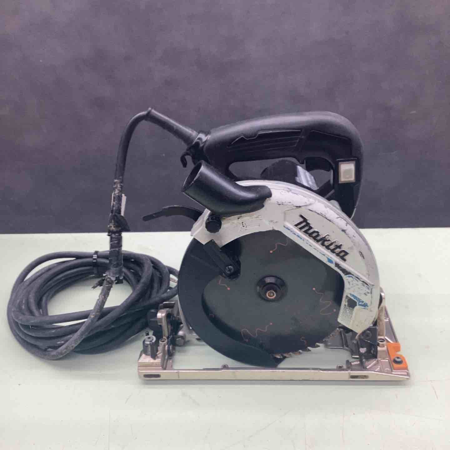 マキタ makita 電子マルノコ HS6302B 越谷店
