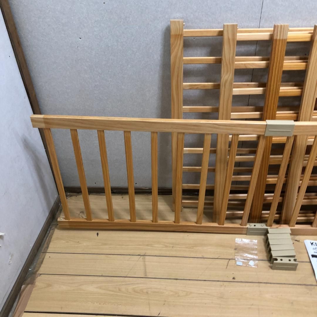 送料無料】Kidzoo ベビーサークル 天然木 木製 8枚セット フレキシブル