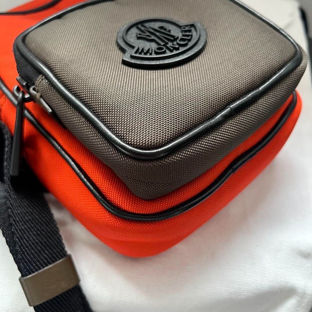 【新品未使用】 MONCLER YEHOR ショルダーバッグ オレンジ 新品 未使用】 MONCLER モンクレール YEHOR ショルダーバッグ
