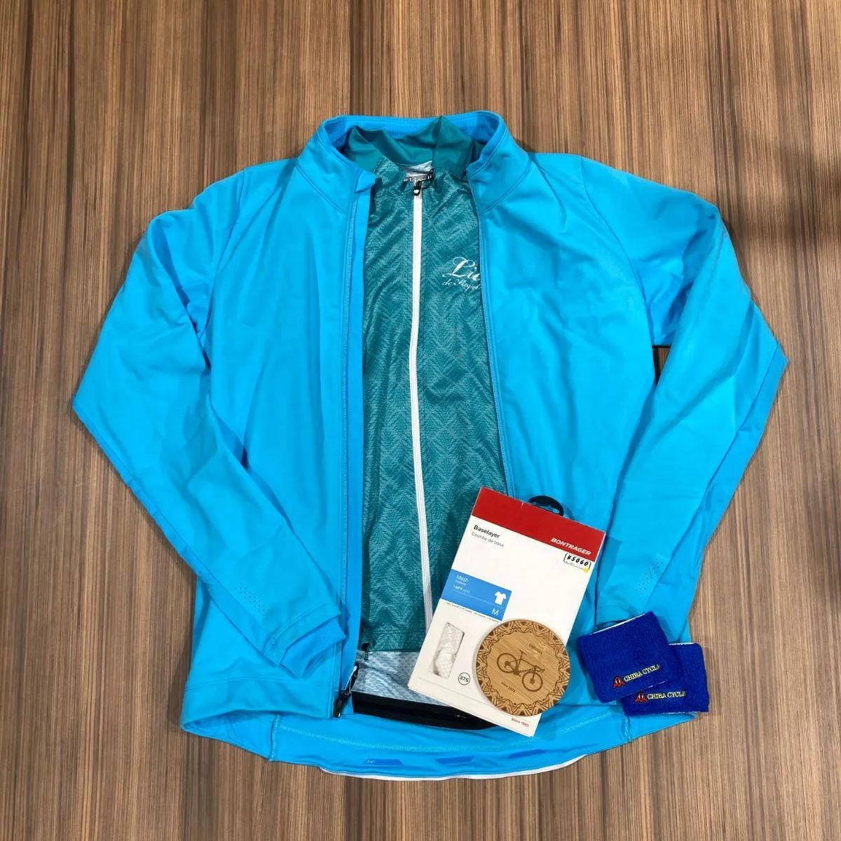 セット品変更 更に Men s KAPELMUUR TREK Bontrager ｱﾊﾟﾚﾙ＆小物 Mｻｲｽﾞ ３点ｾｯﾄ USTAUSTRALIA_COM_AU