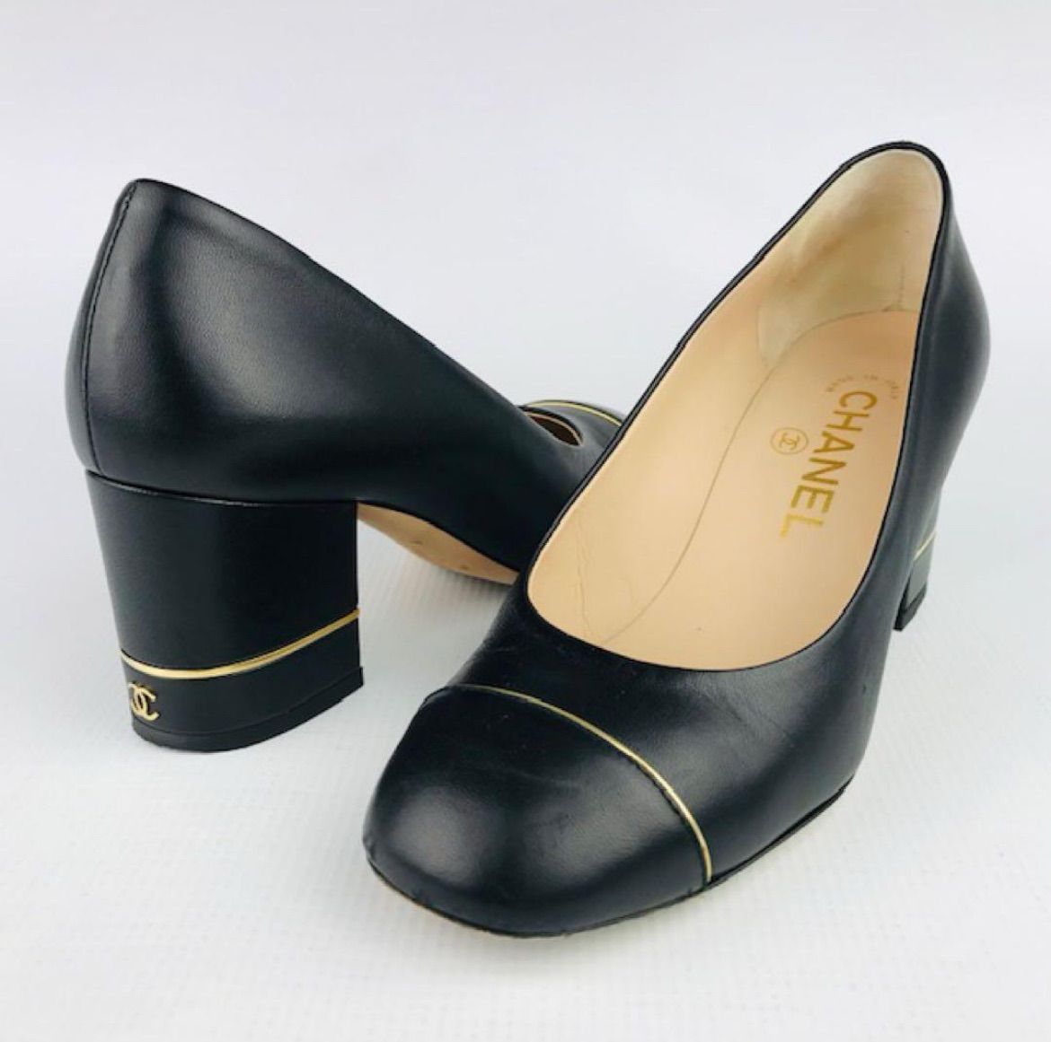 訳あり CHANEL ブラックレザー ハイヒールパンプス35 【公式通販】