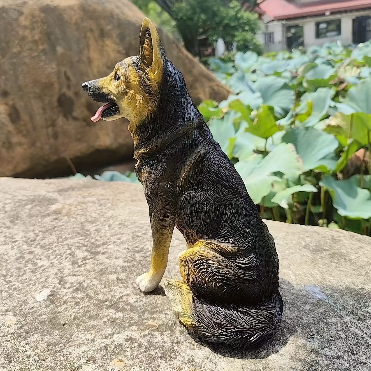 大型犬 シェパード 陶器の置物 リアル 大型犬 シェパード風 木製 置物