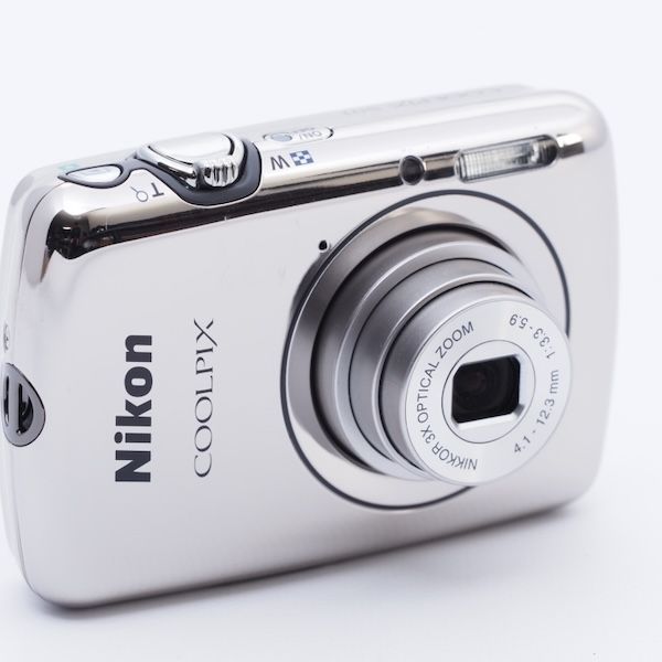 Nikon デジタルカメラ COOLPIX S01 超小型ボディー タッチパネル液晶