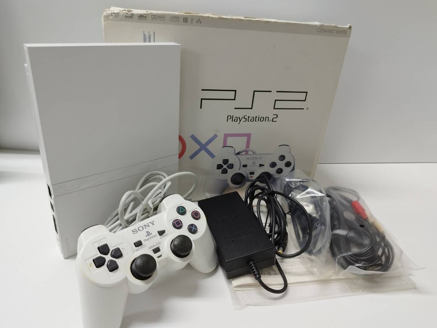 PLAYSTATION 3(80GB) セラミックホワイト【メーカー生産終了