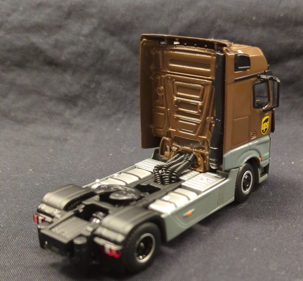 mini gt メルセデスベンツ アクトロス 積載車 キャリアカー 1⁄64