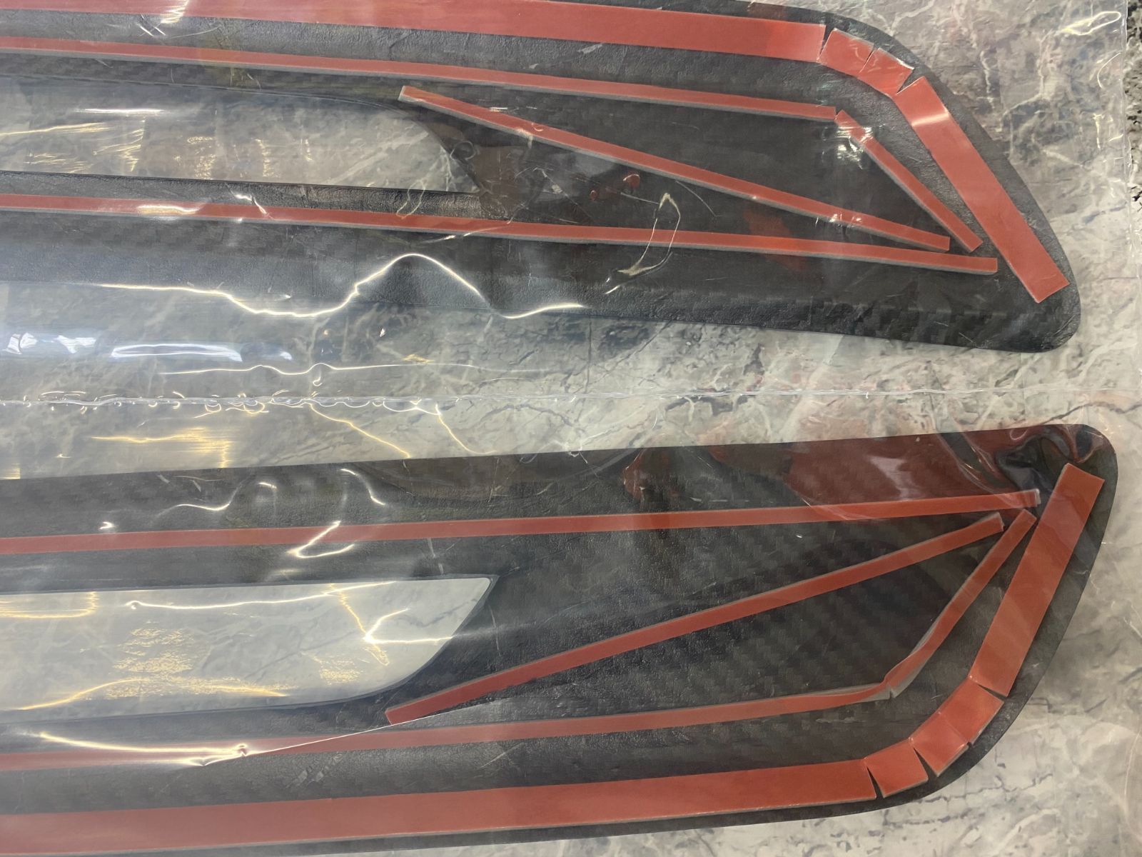 Y0517 トヨタ スープラ ドライカーボン製インナースカッフプレートカバー ST553 FFCRYSTALESIA_COM