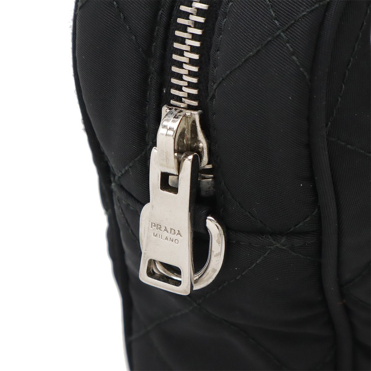 PRADA プラダ TESSUTO IMPUNTU キルティング ショルダーバッグ