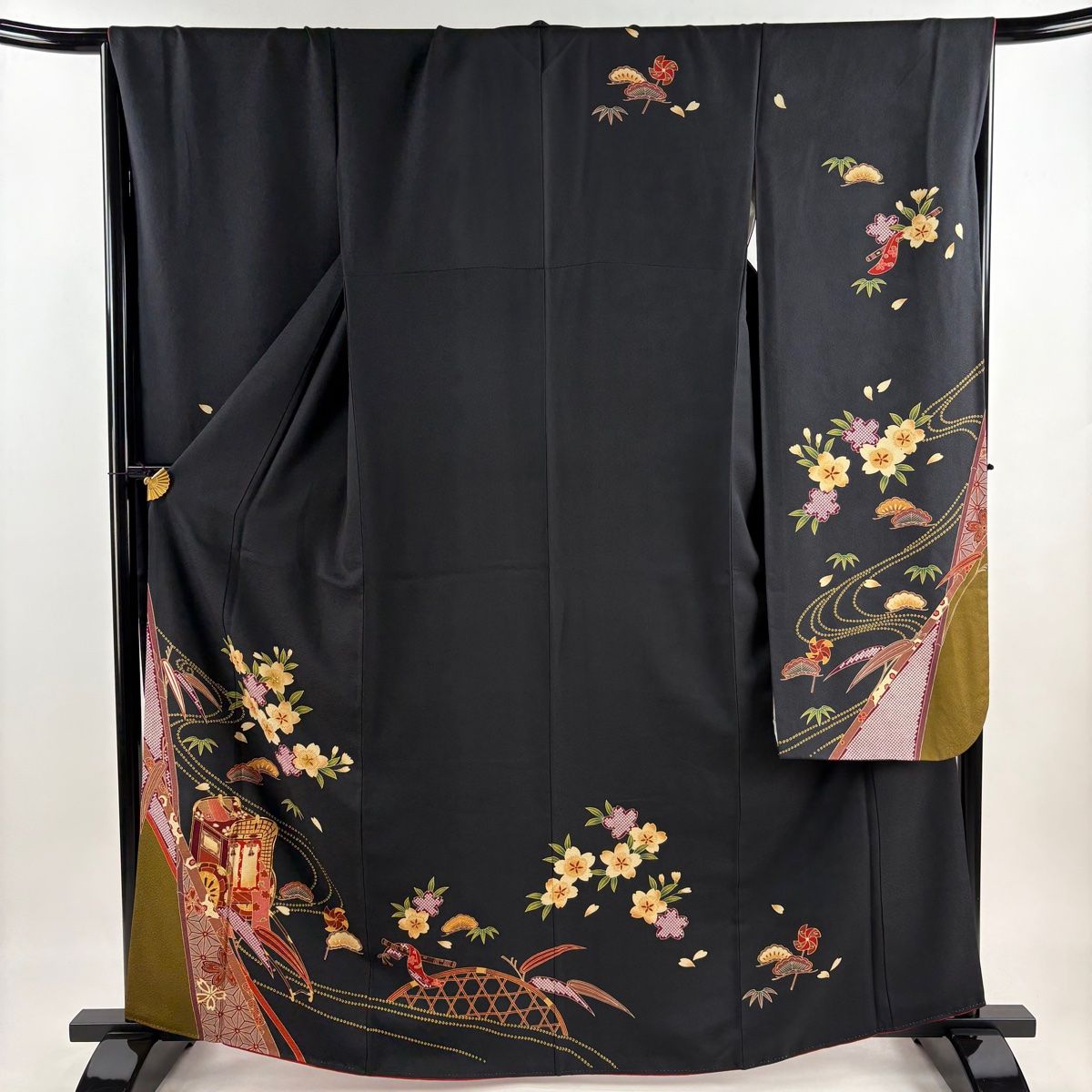振袖 身丈163cm 裄丈66.5cm M 袷 桜 御所車 金糸 箔 黒 正絹 名品