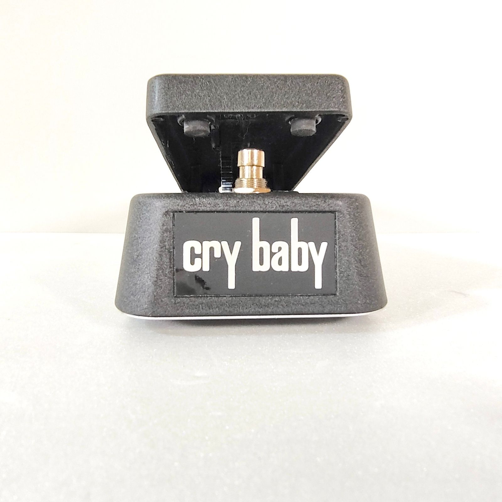 cry baby｜ワウペダル｜GCB-95｜美品 - メルカリ