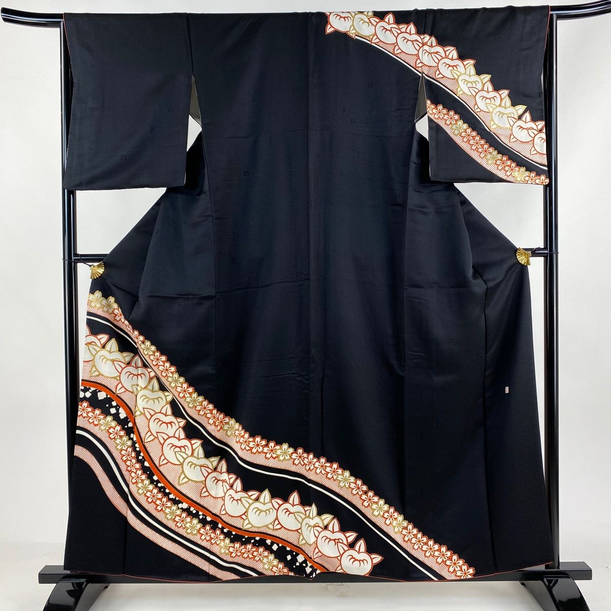 振袖 身丈163cm 裄丈65.5cm M 袷 落款あり 松梅 霞 金彩 染め分け 青緑 正絹 秀品 中古 振袖 身丈163cm 裄丈65.5cm M 袷 檜扇 桜 金彩 染め分け 紫 正絹