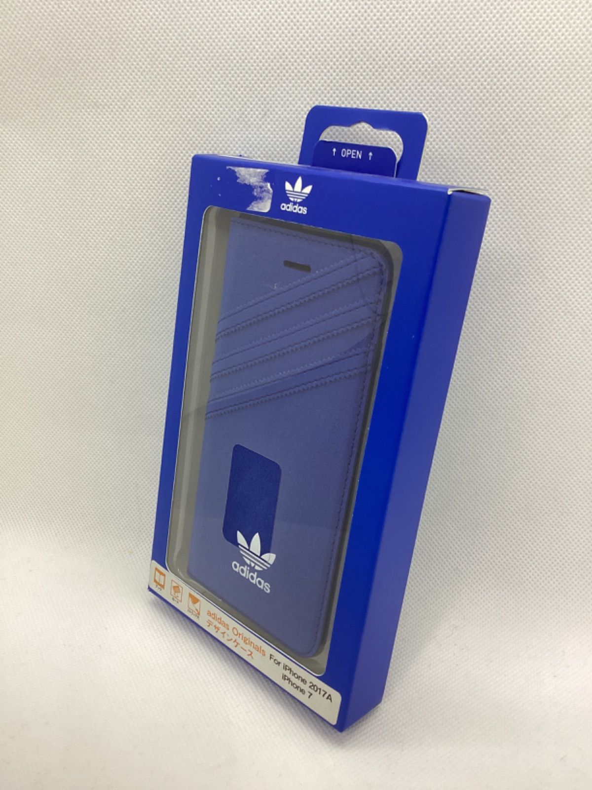 adidas 純正　iPhone 7/8/SE2/SE3 手帳型ケース