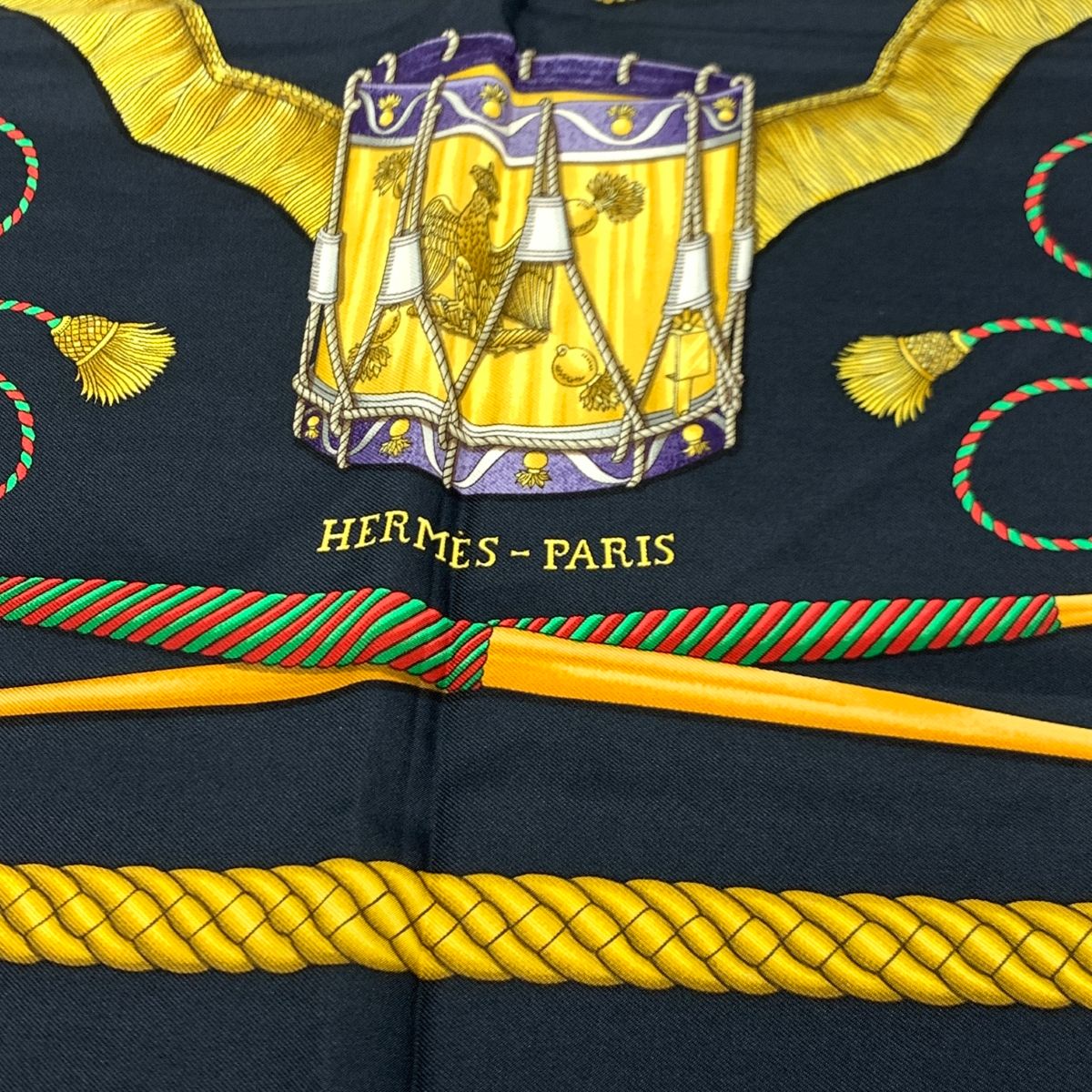 HERMES エルメス スカーフ ブラック LES TAMBOURS タンブールの