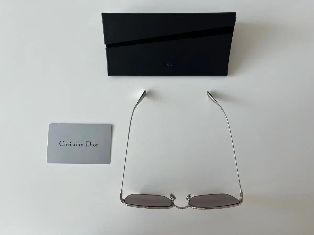 クリスチャン Dior(ディオール) サングラス Christian Dior クリスチャン Dior(ディオール) サングラス Christian Dior