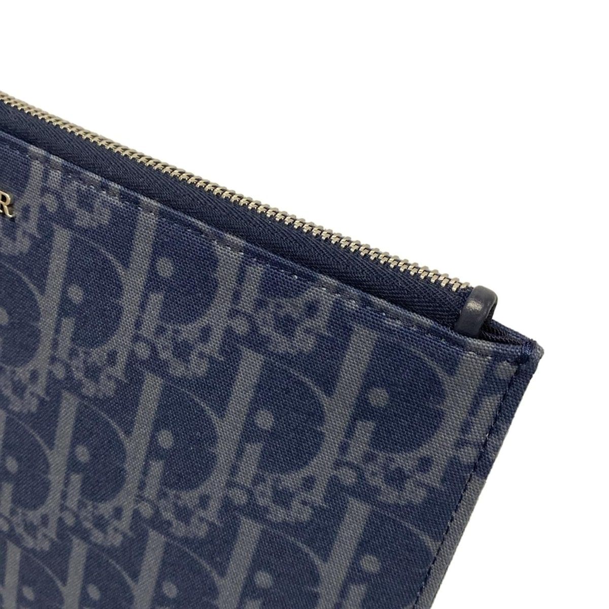 クラッチバッグ -