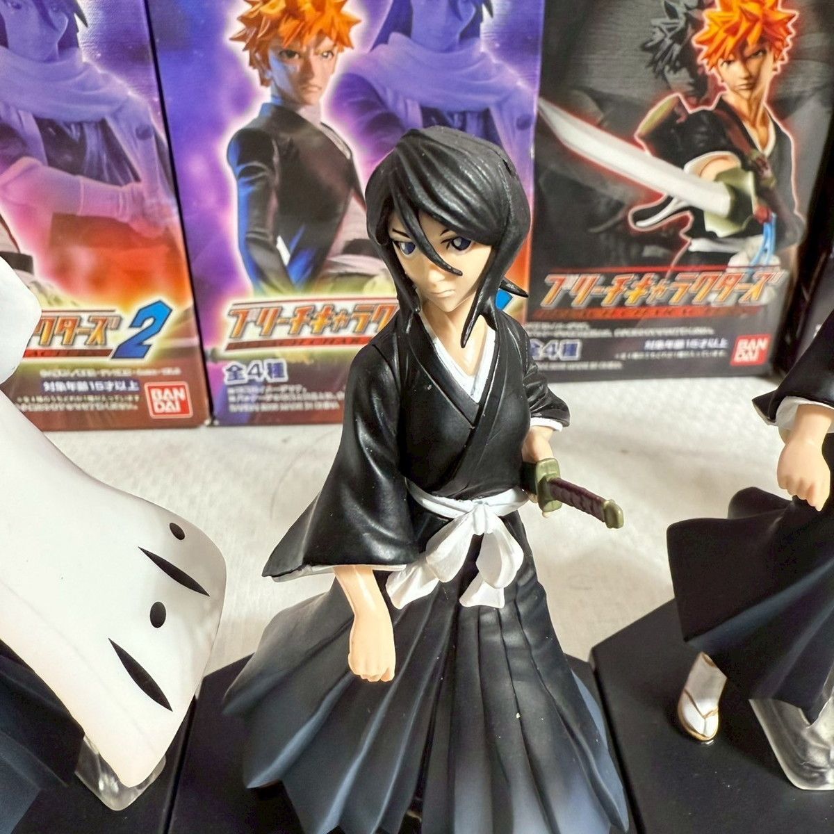 BLEACH アクションフィギュアセット Amazon.com: McFarlane Toys Bleach: Thousand-Year Blood War