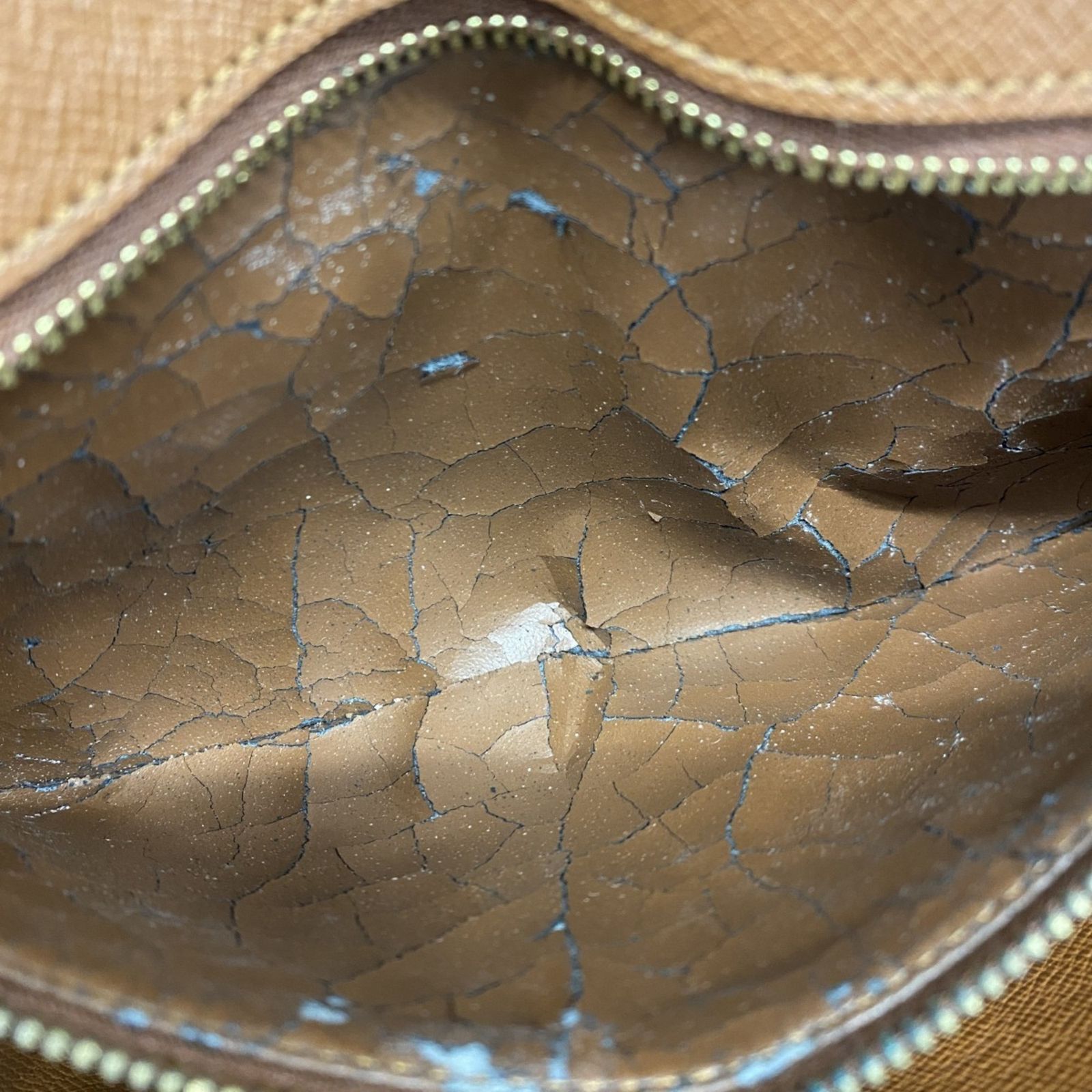 PERRIN PARIS バーガンディ レースアップ クラッチバッグ ペランパリ