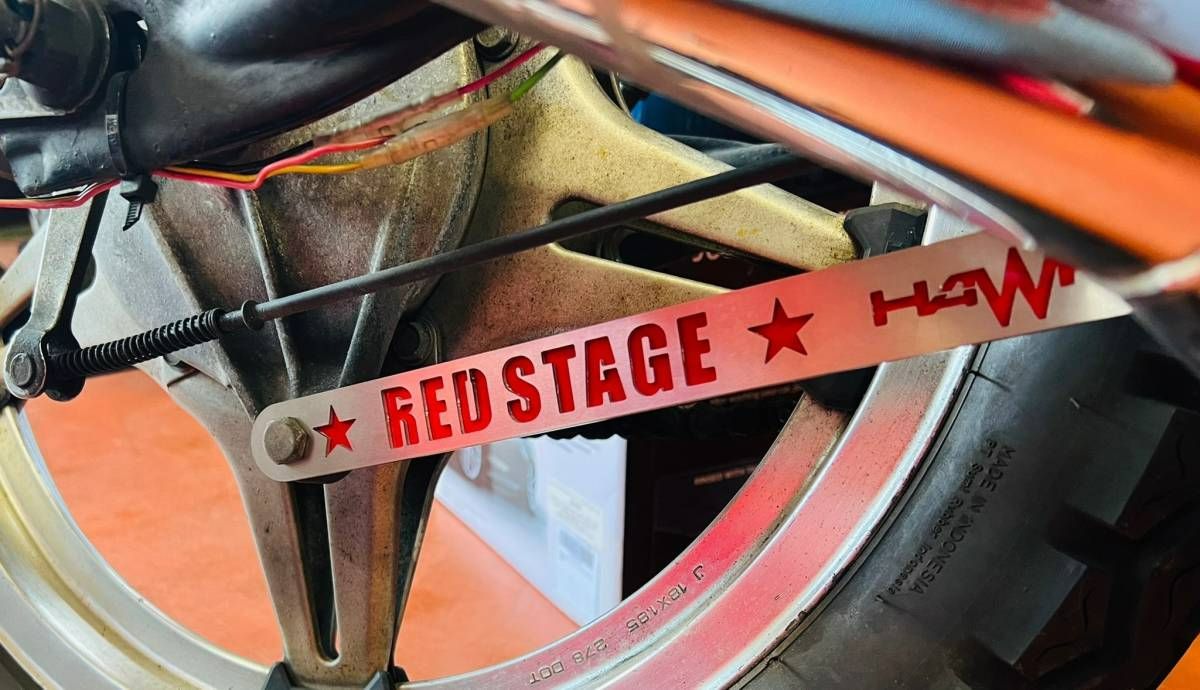 REDSTAGE CB250t オリジナル 二重構造 ロゴ入り トルクロッドアルミ