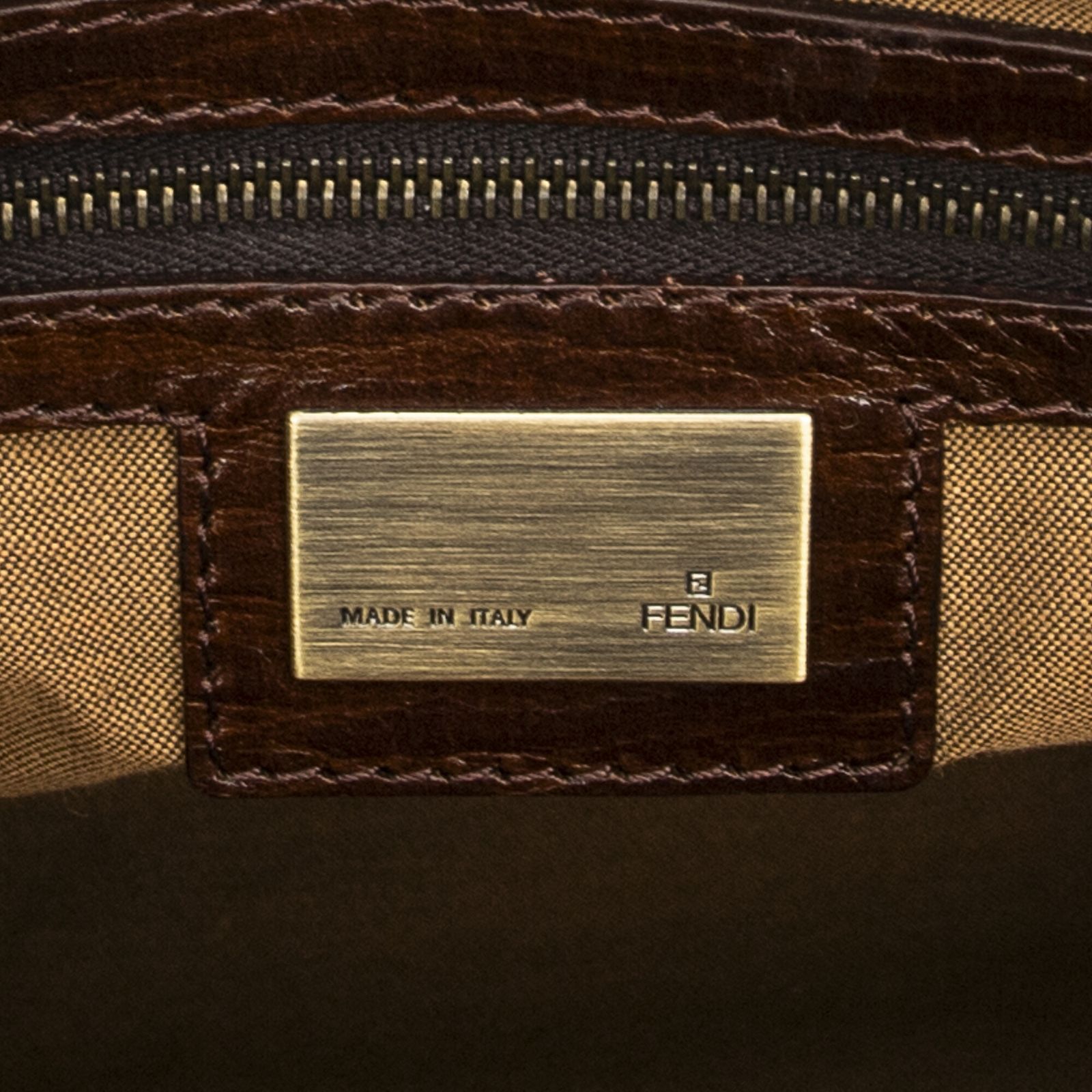 フェンディ小デュジュールトート茶色ズッカキャンバスA