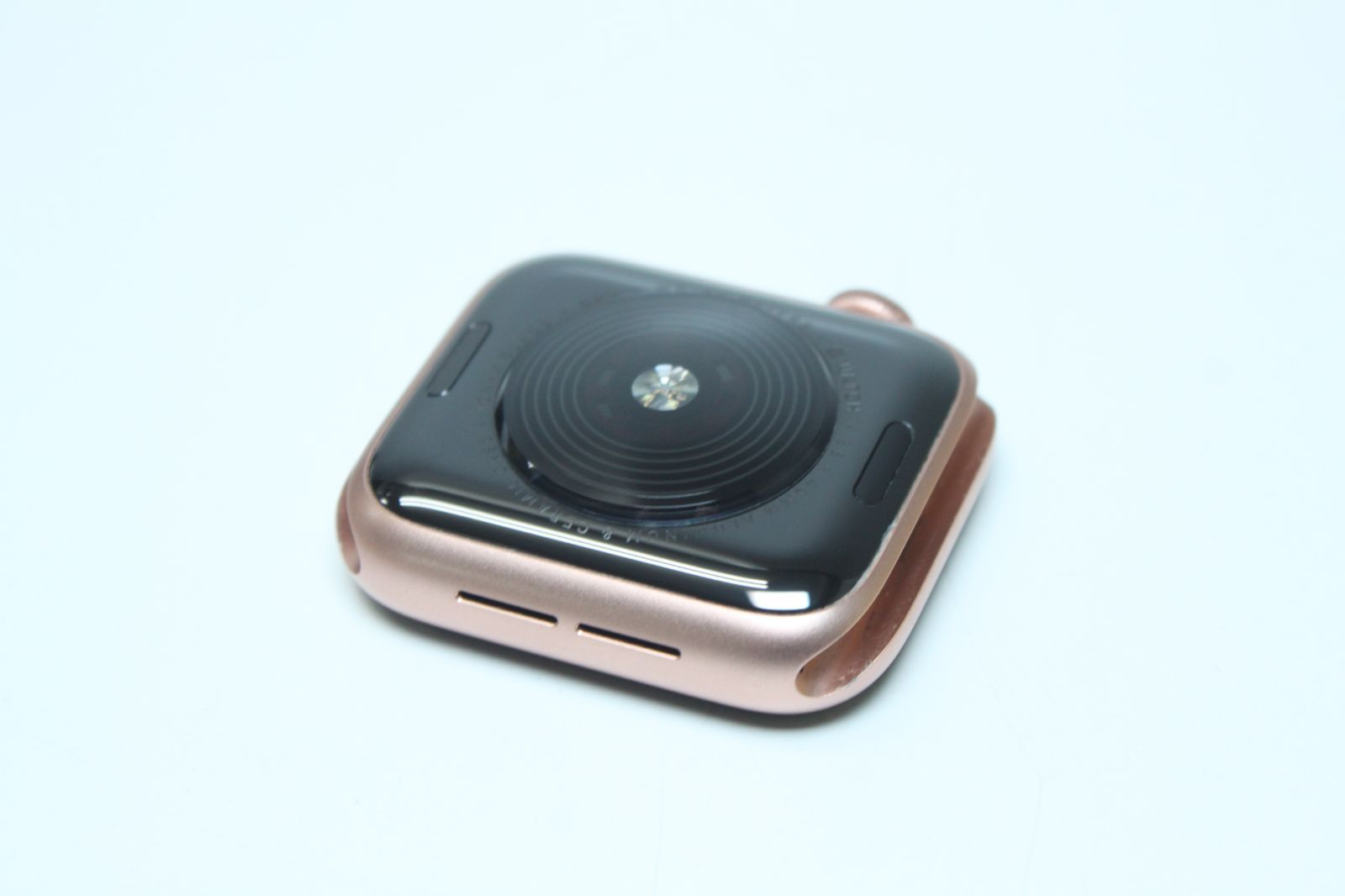 Apple Watch SE（第1世代）GPS/40mm/A2351〈MYDN2J/A〉⑤ - メルカリ 