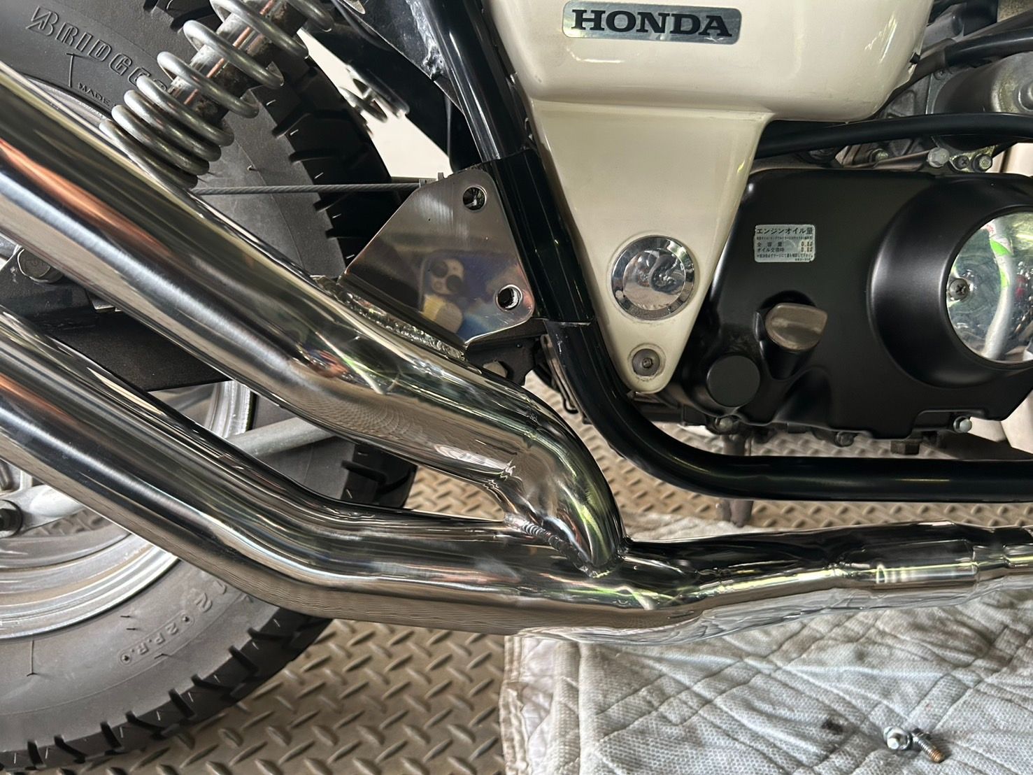 ホンダ マグナ50（ AC13 ） スラッシュカット UP ダブル