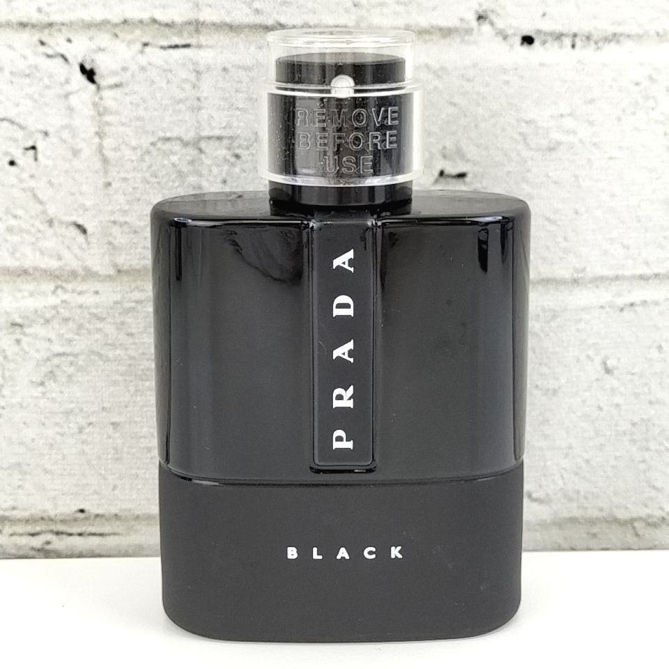 入手困難！！PRADA ルナロッサ　BLACK 香水 100ml プラダ ルナロッサ ブラック オーデパルファム｜プラダ