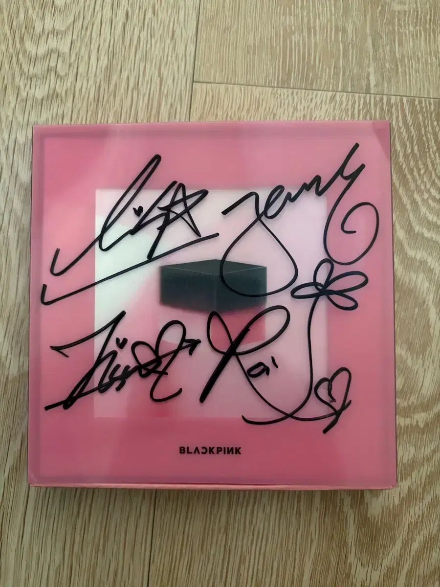 BLACKPINK BORNPINK直筆サイン入りCDブッラックピンク「非売品」 BLACKPINK(ブラックピンク・ブルピン) アルバム サイン入り