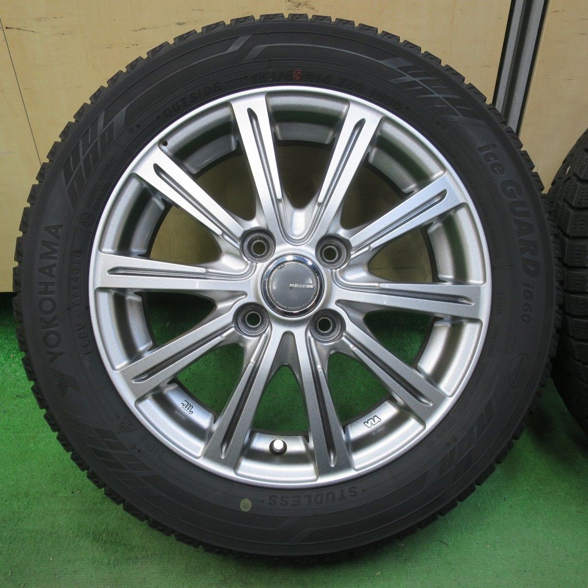 車 MILLOUS(ミルアス)ホイール スタッドレスタイヤ セット 14インチ