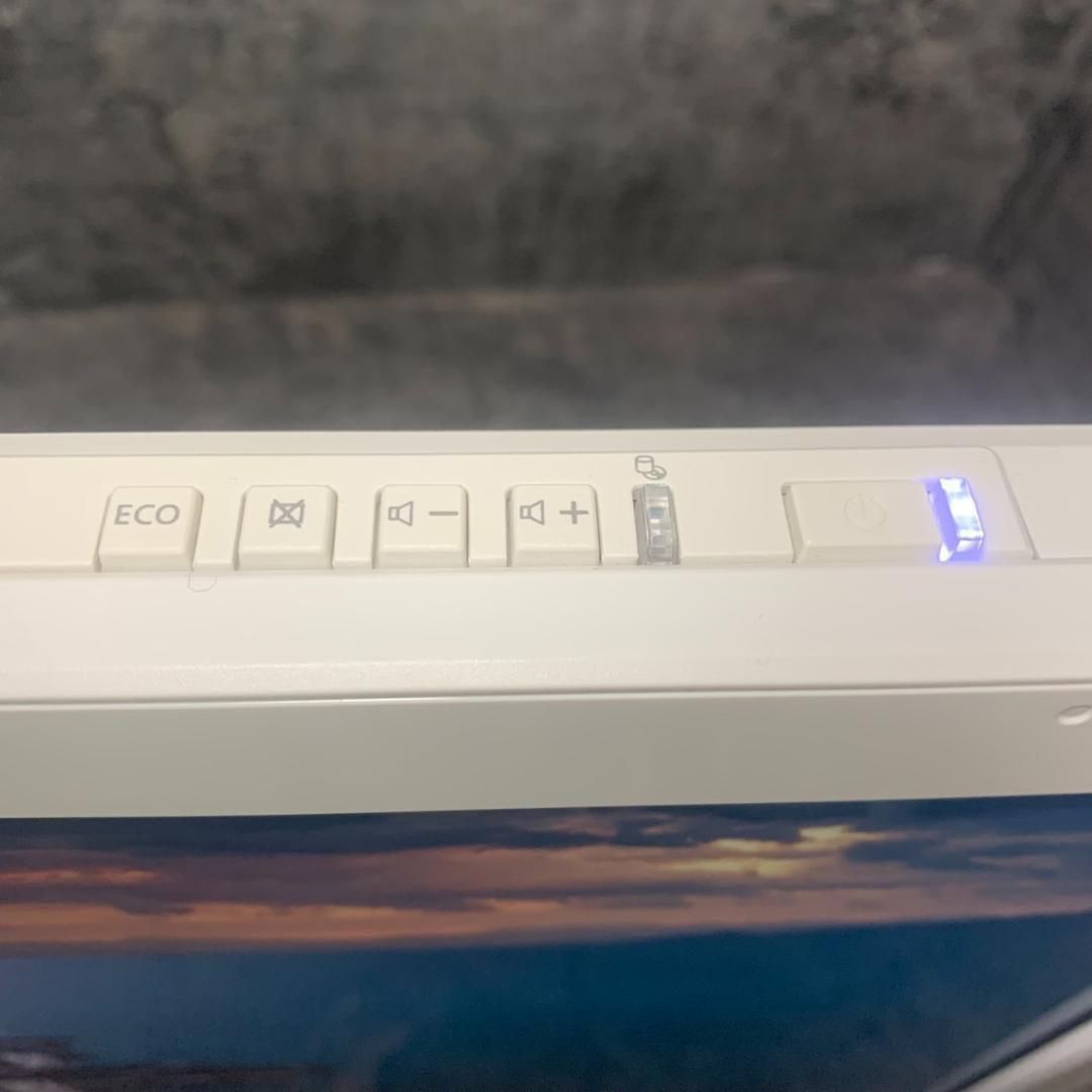 NPh2701F 初期設定済　最新オフィス2024ワード・エクセルすぐつかえます NPh2701F 初期設定済 最新オフィス2024ワード・エクセルすぐ
