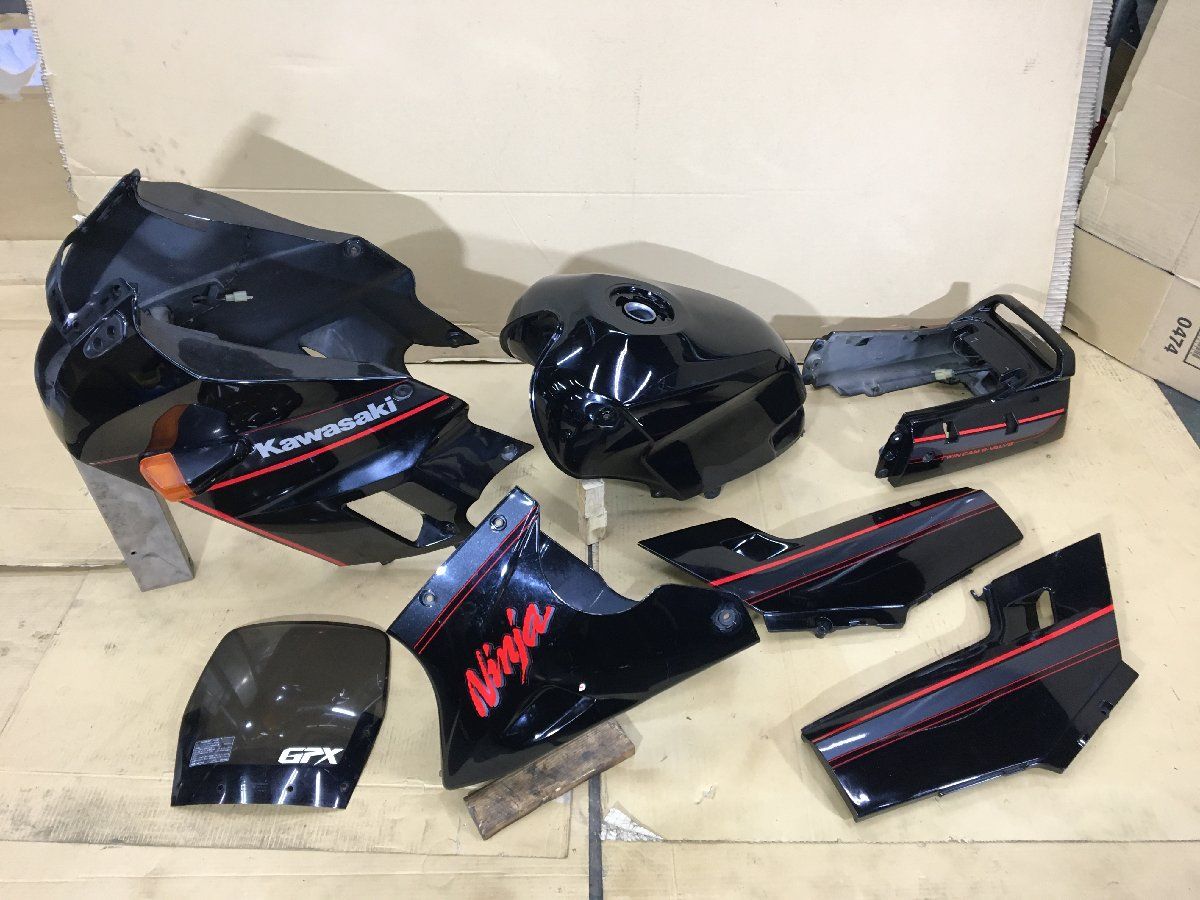 nsr50用カウルセット　フロント、シート、タンクカバー 注意車体はつきません nsr50用カウルセット フロント、シート、タンクカバー 注意車体はつき