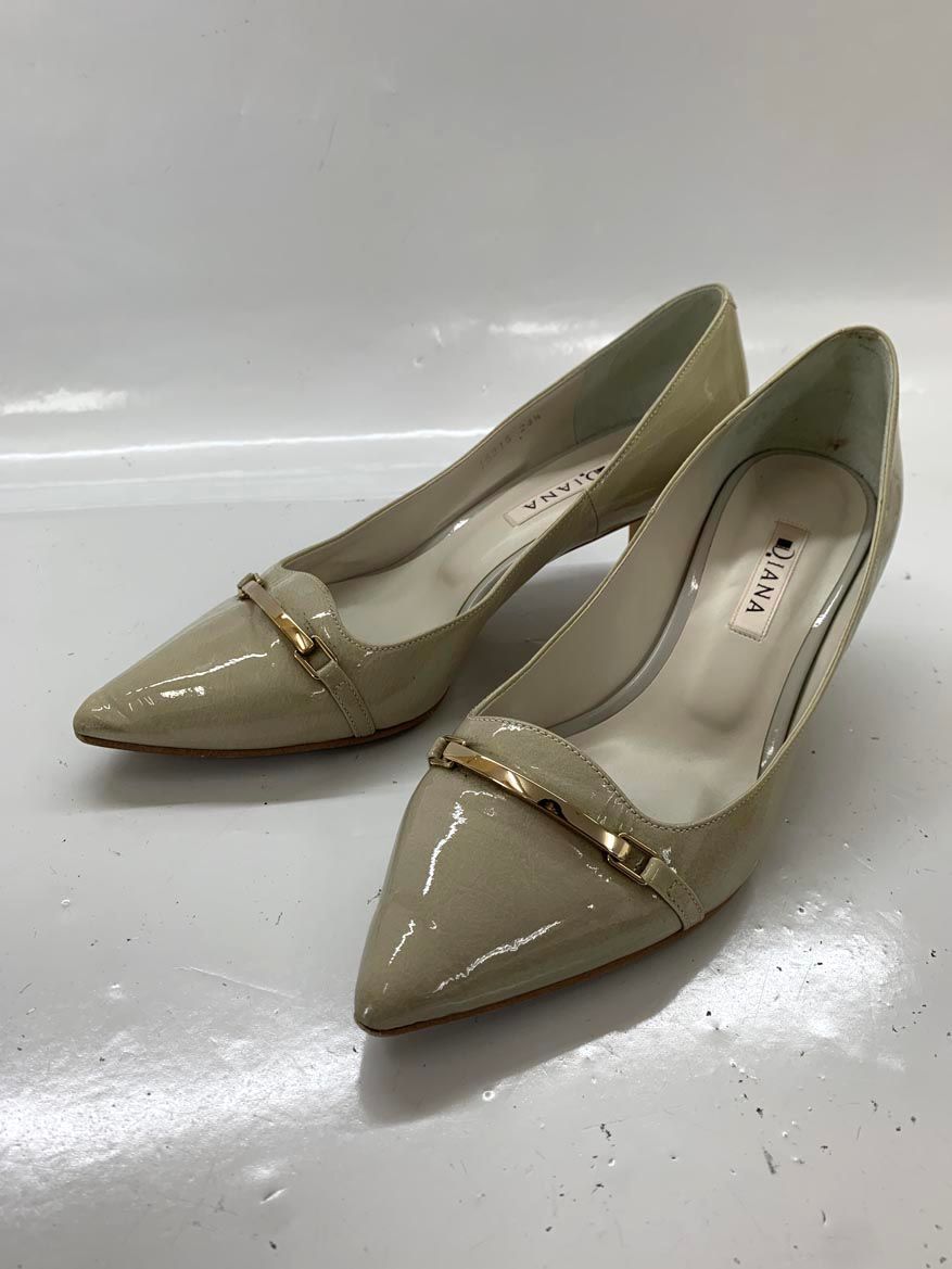 DIANA☆キルティングローヒールパンプス24.5新品同様 DIANA☆キルティングローヒールパンプス24.5新品同様 - メルカリ
