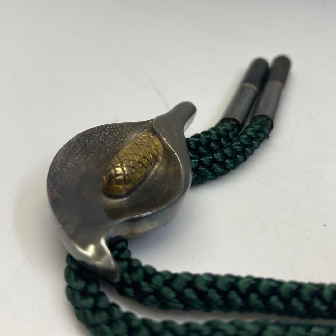 純銀 水芭蕉ループタイ