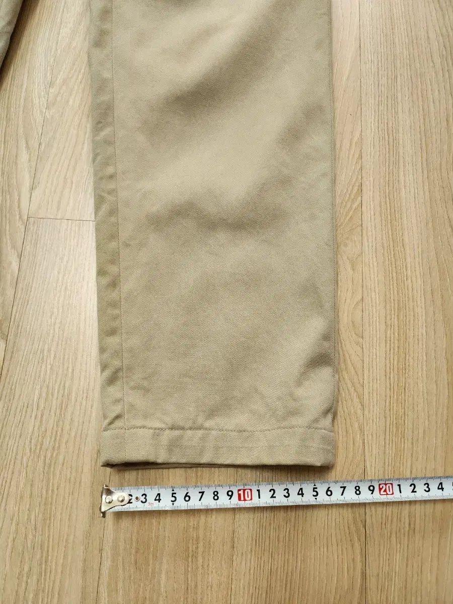 コットンパンツ