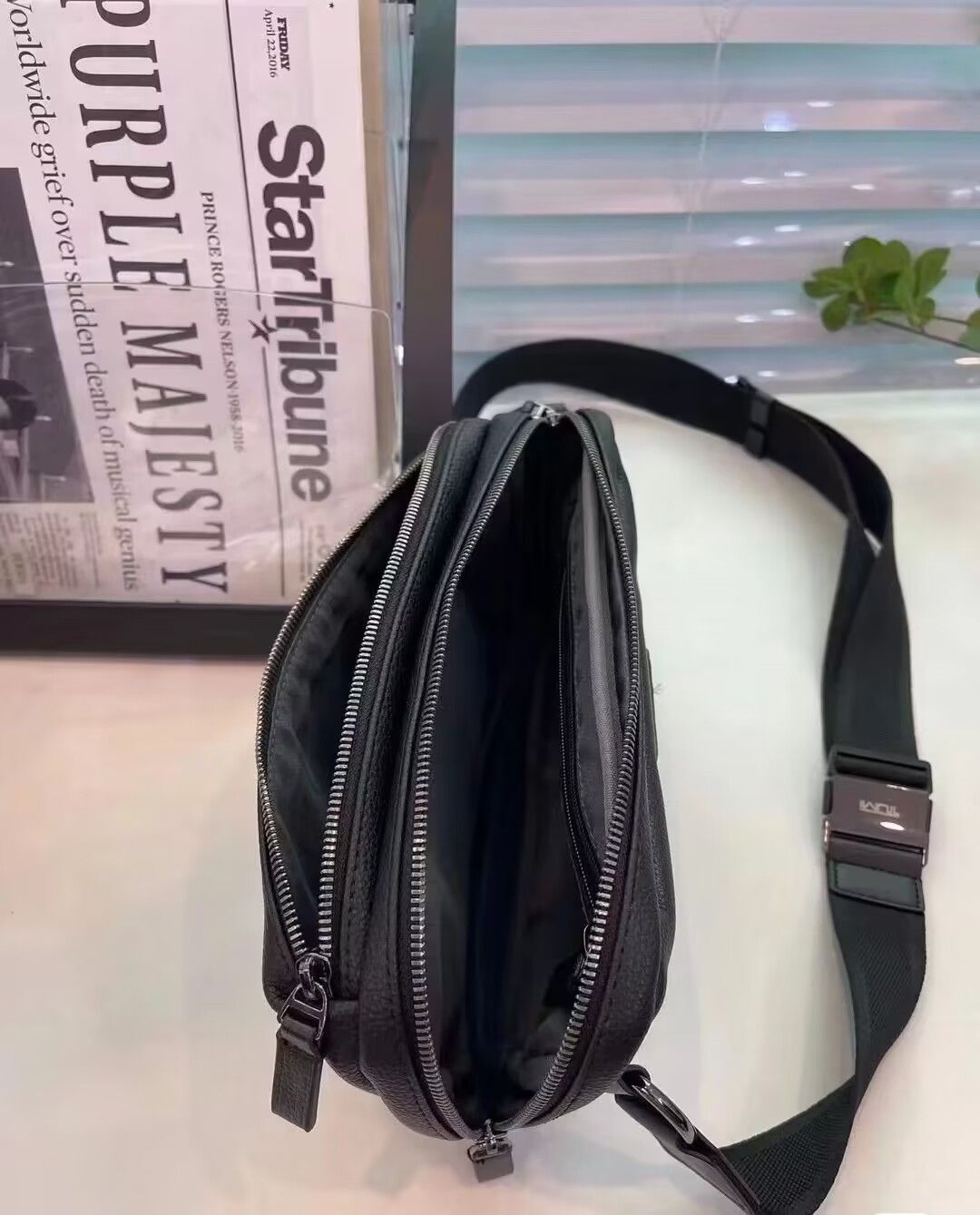 トゥミ TUMI ウエストバッグ ボディバック 6302003 新品未使用 - メルカリ 