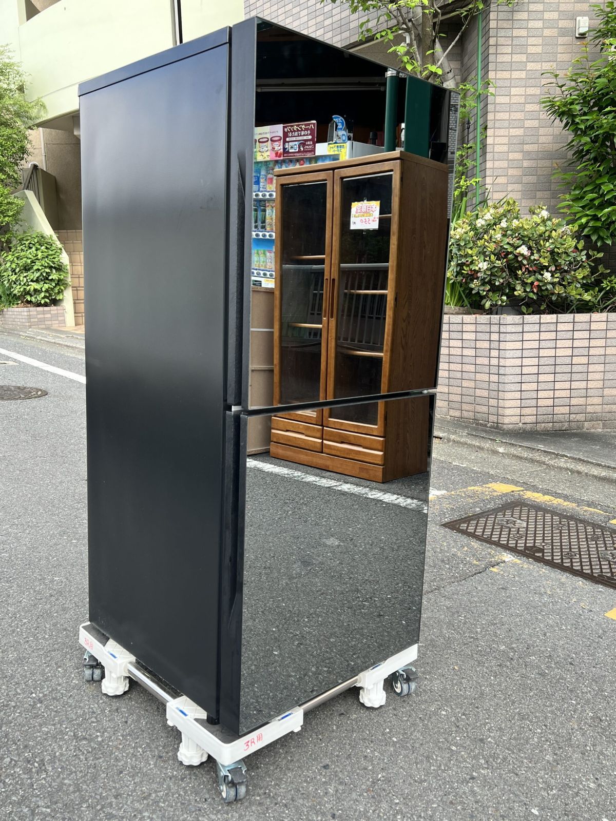 冷凍冷蔵庫 2025年製 型番 HR-GJ12 121L