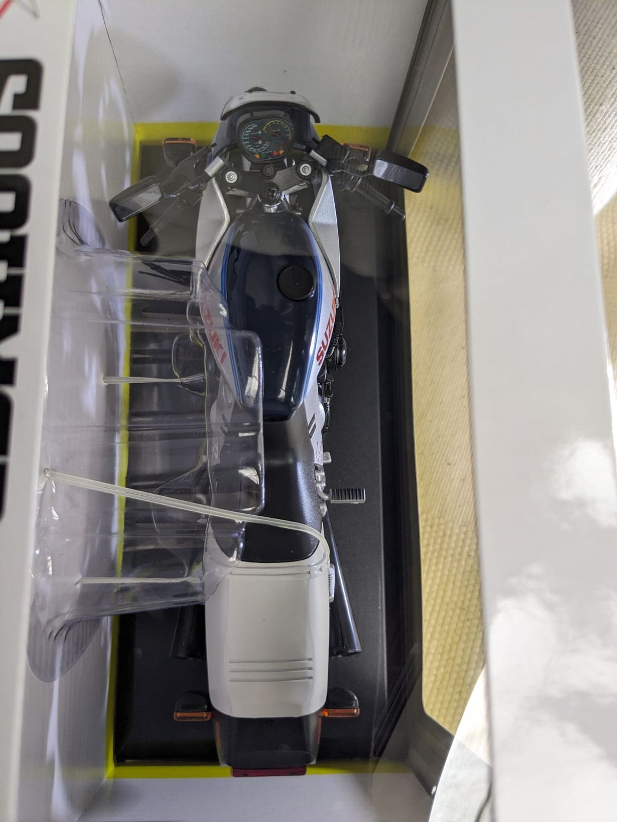 スカイネット 1/12 完成品バイク スズキ GSX1100S KATANA SD 青/銀 1/12 完成品バイク スズキ GSX1100S KATANA SD 青／銀 SUZUKI