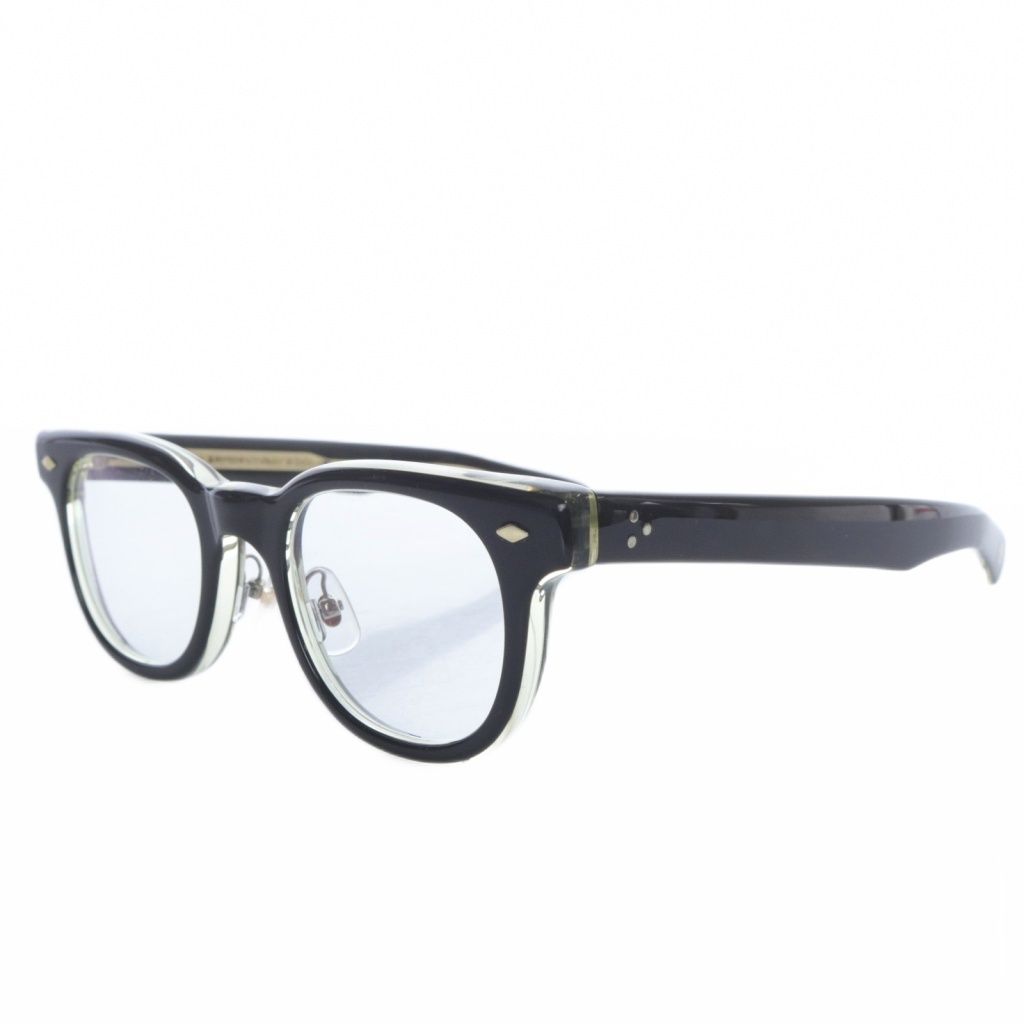 アイヴァン EYEVAN