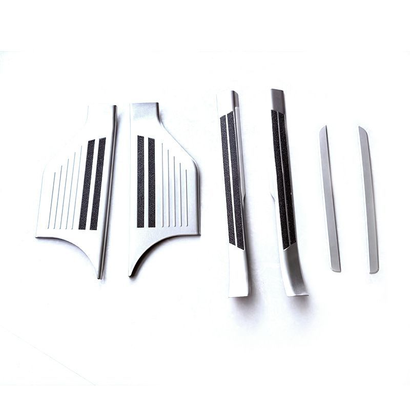 ドアモールガード 脚部保護