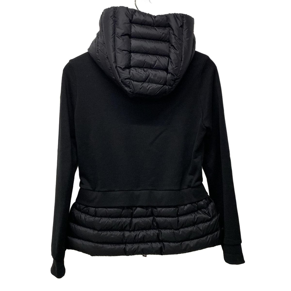 【最高デザイン】モンクレール マグリアカーディガン ジップパーカー 入手困難 MONCLER モンクレール 20AW MAGLIA CARDIGAN マグリア ロゴ刺繍