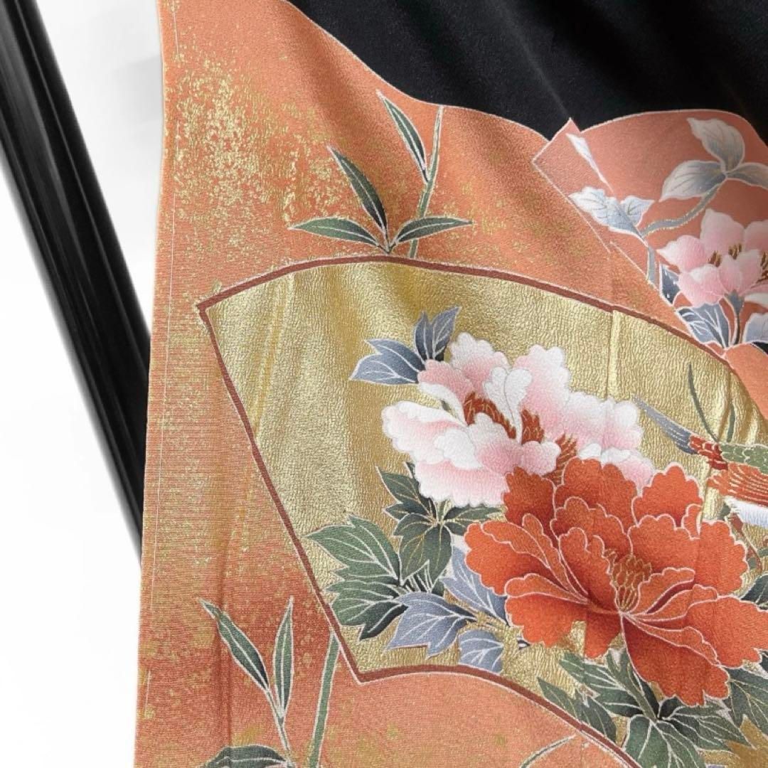 【2025年製 新品】 黒留袖 未着用 仮絵羽 d 043a 着物 五つ紋 竹 鳥 花模様 金彩 扇 着物・浴衣