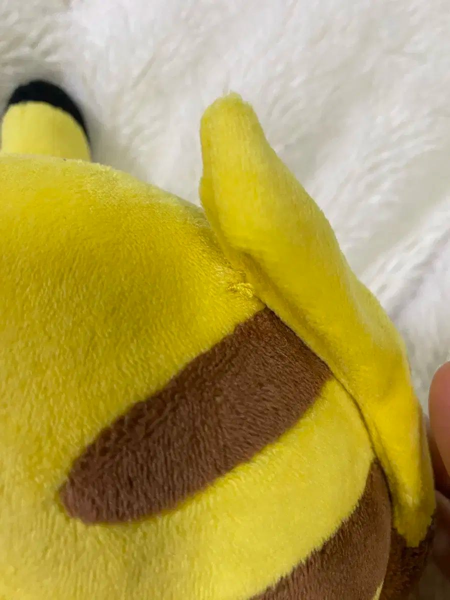 人形 ピカチュウ