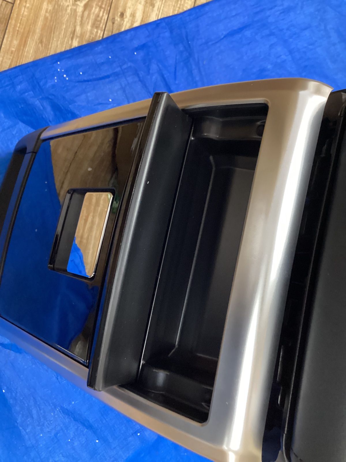 コンソールボックス 250801-14