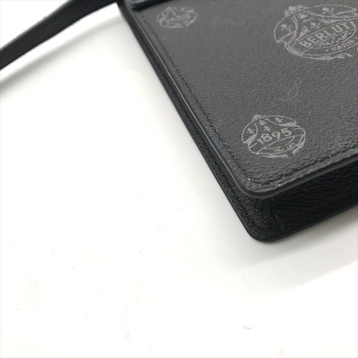 美品 Berluti ベルルッティ トラベラー シグネチャー フォン