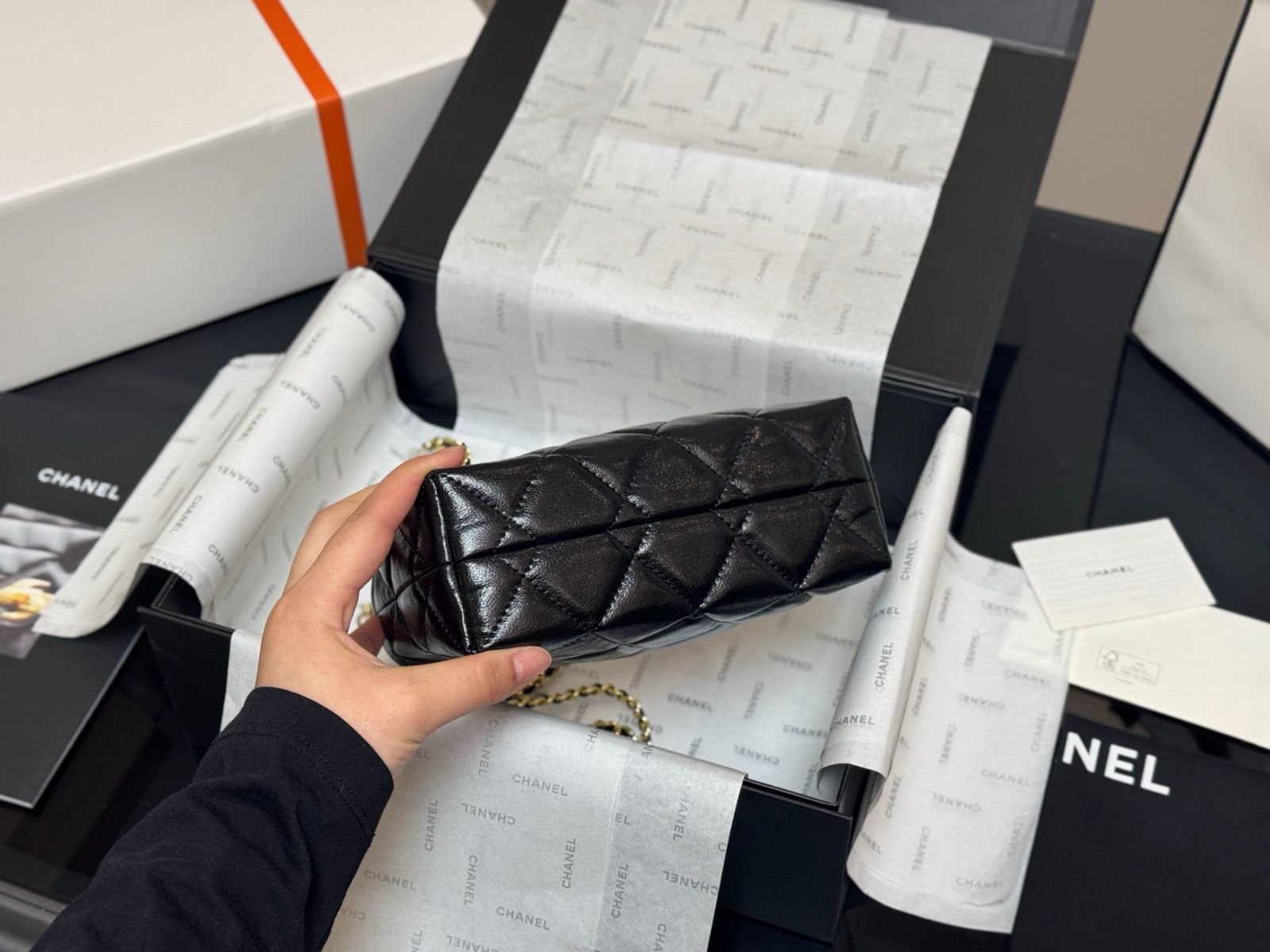 NEW♡CHANELノベルティ♡ランタン 今日特価】Chanel ランダンバッグ（Hobo）18×12cm - メルカリ